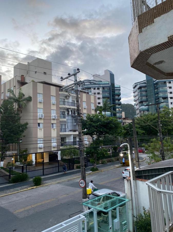 Apartamento Com Estacionamento, Wi-Fi, Ar Condicionado A 300 Metros Da Praia Da Enseada No Guaruja. Ngoại thất bức ảnh